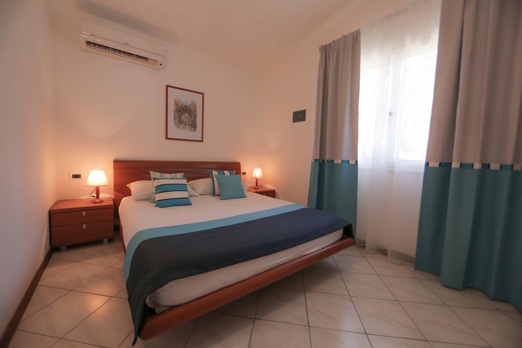 Verudela Villas PUY 외부 사진